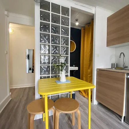 Beautifull Small Flat Parigi